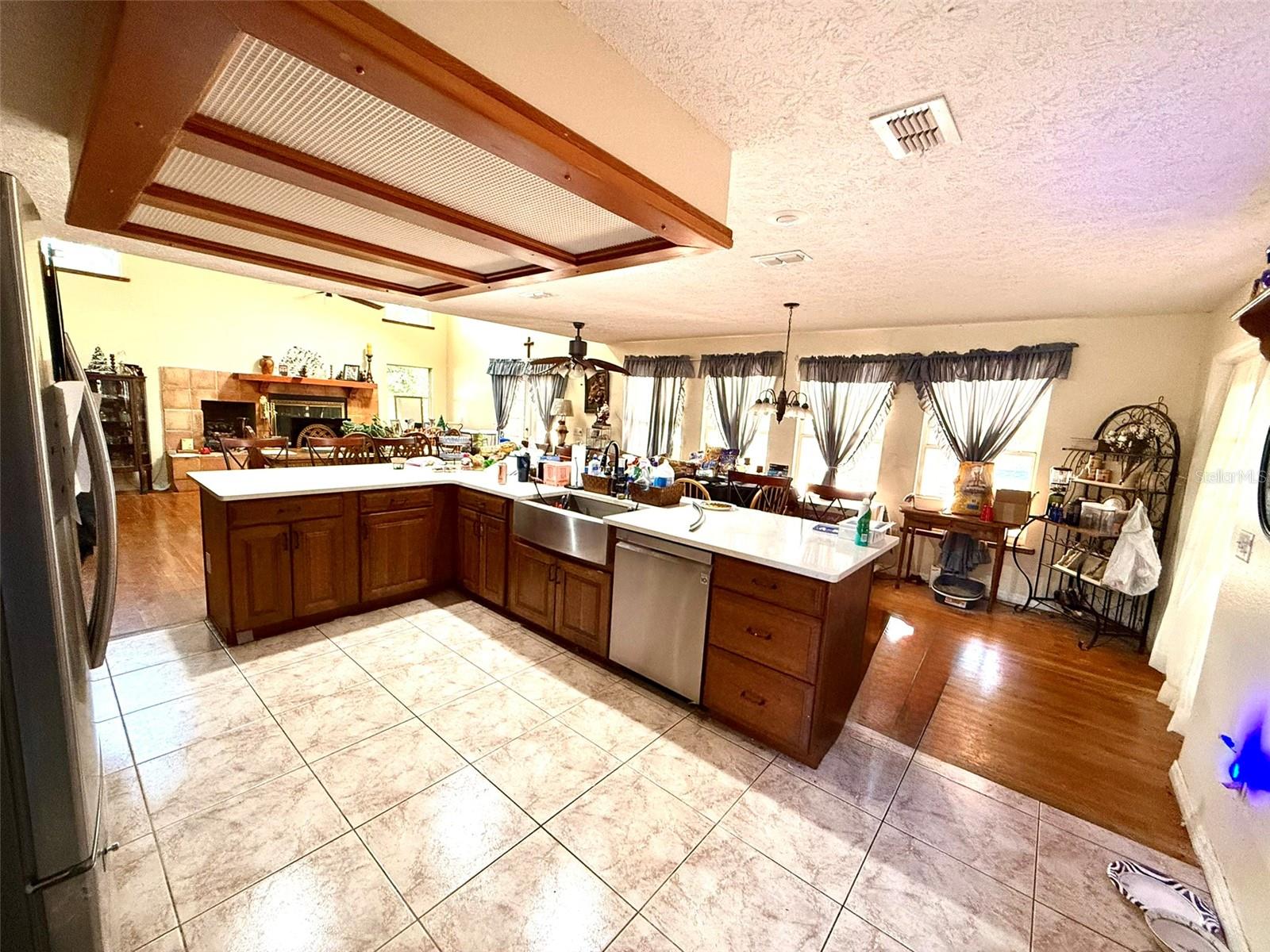 9850 HILLTOP DR, NEW PORT RICHEY, FL, 34654