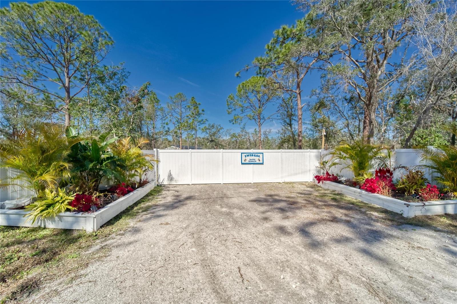 13215 SEMINOLE TRL, WIMAUMA, FL, 33598