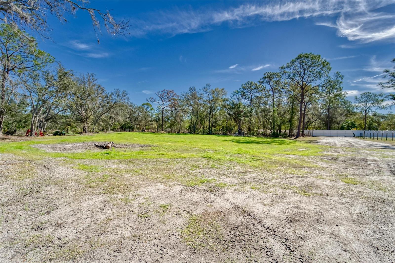 13215 SEMINOLE TRL, WIMAUMA, FL, 33598