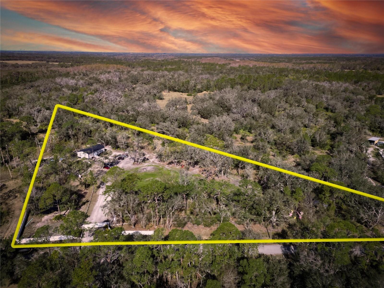 13215 SEMINOLE TRL, WIMAUMA, FL, 33598