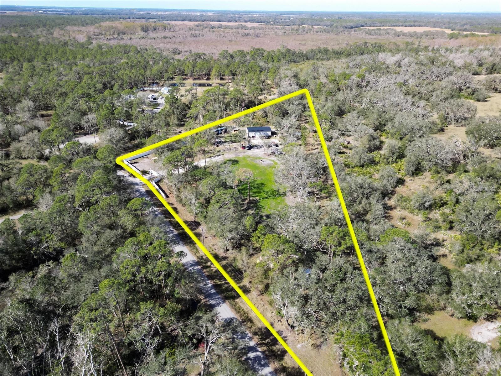 13215 SEMINOLE TRL, WIMAUMA, FL, 33598