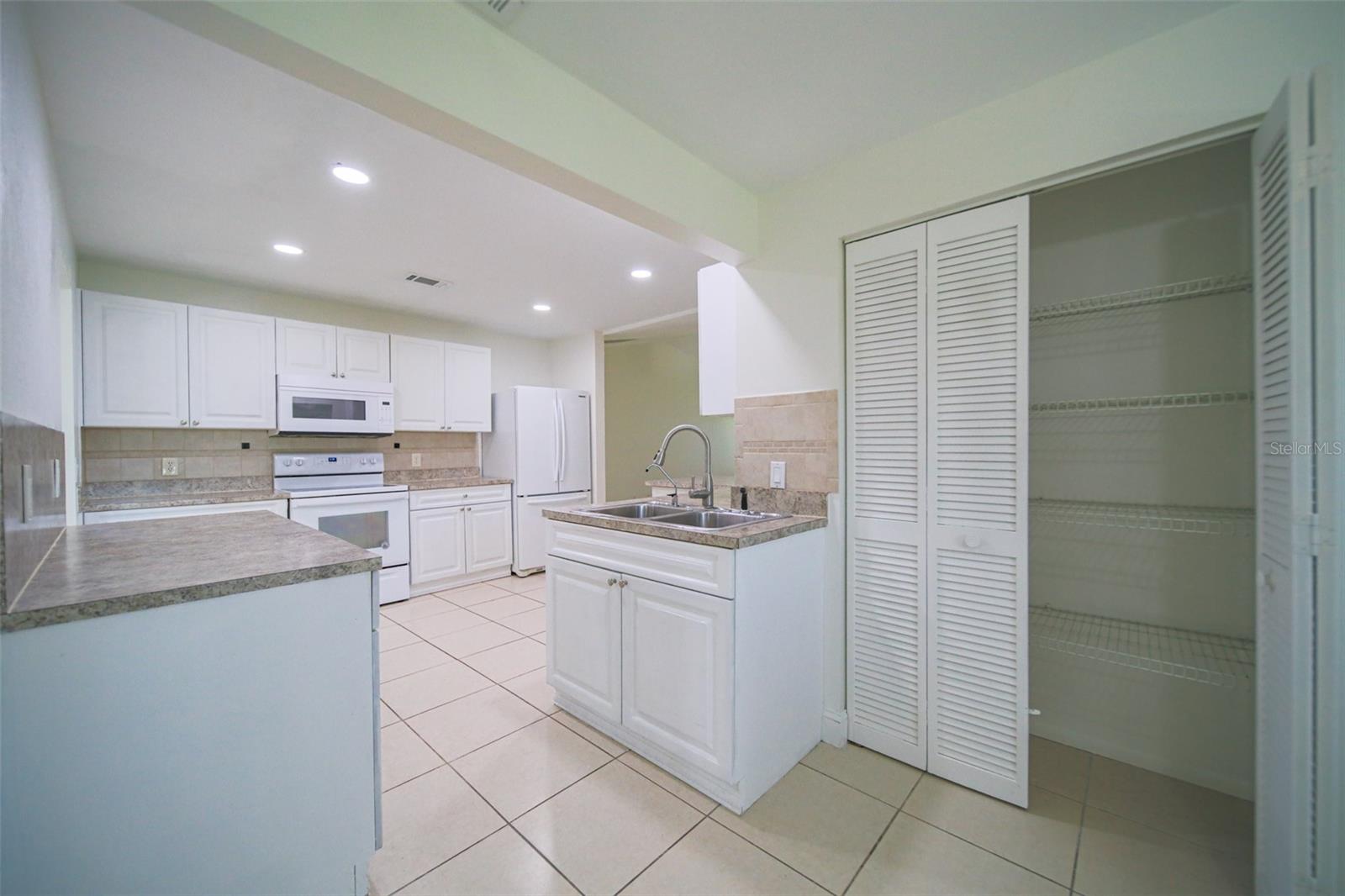 364 SAN AMBROSIO ST, PUNTA GORDA, FL, 33983