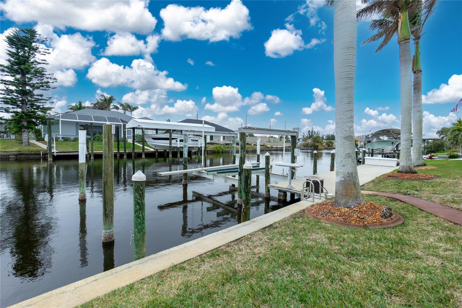 15626 MEACHAM CIR, PORT CHARLOTTE, FL, 33981
