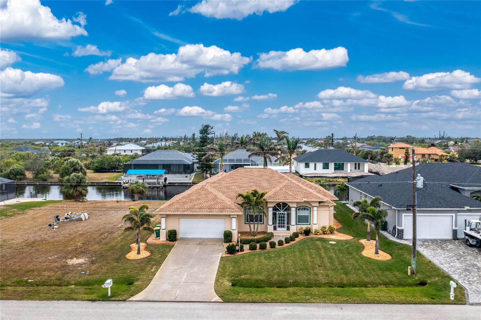 15626 MEACHAM CIR, PORT CHARLOTTE, FL, 33981