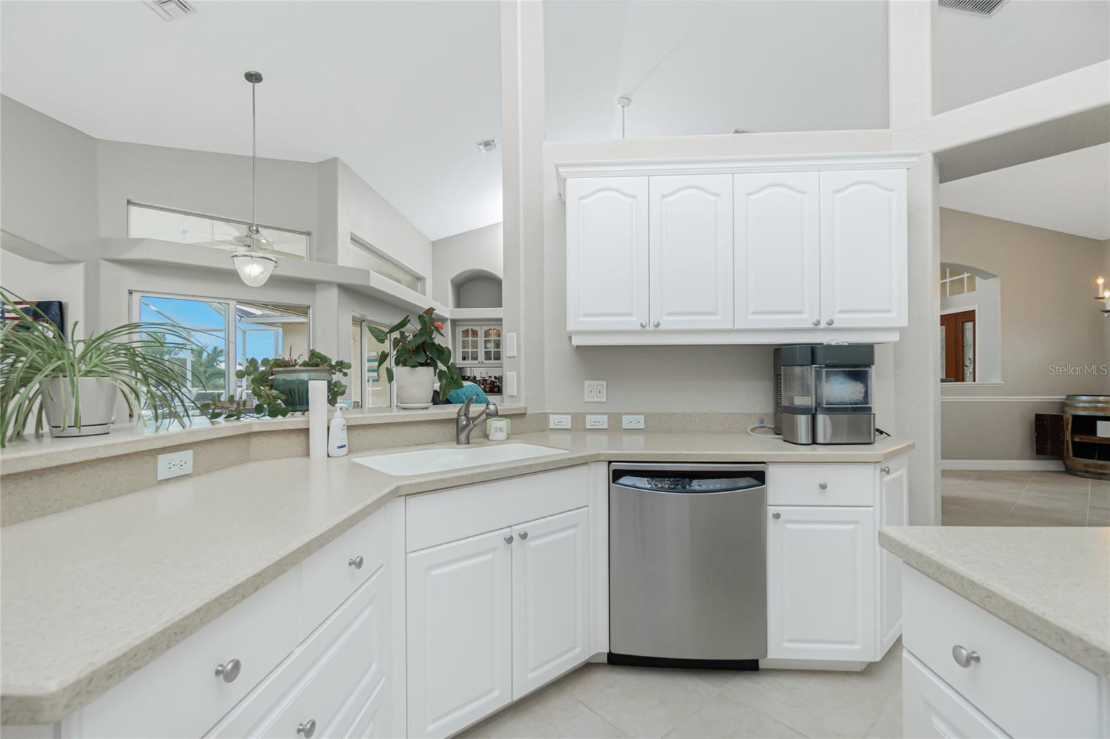 15626 MEACHAM CIR, PORT CHARLOTTE, FL, 33981