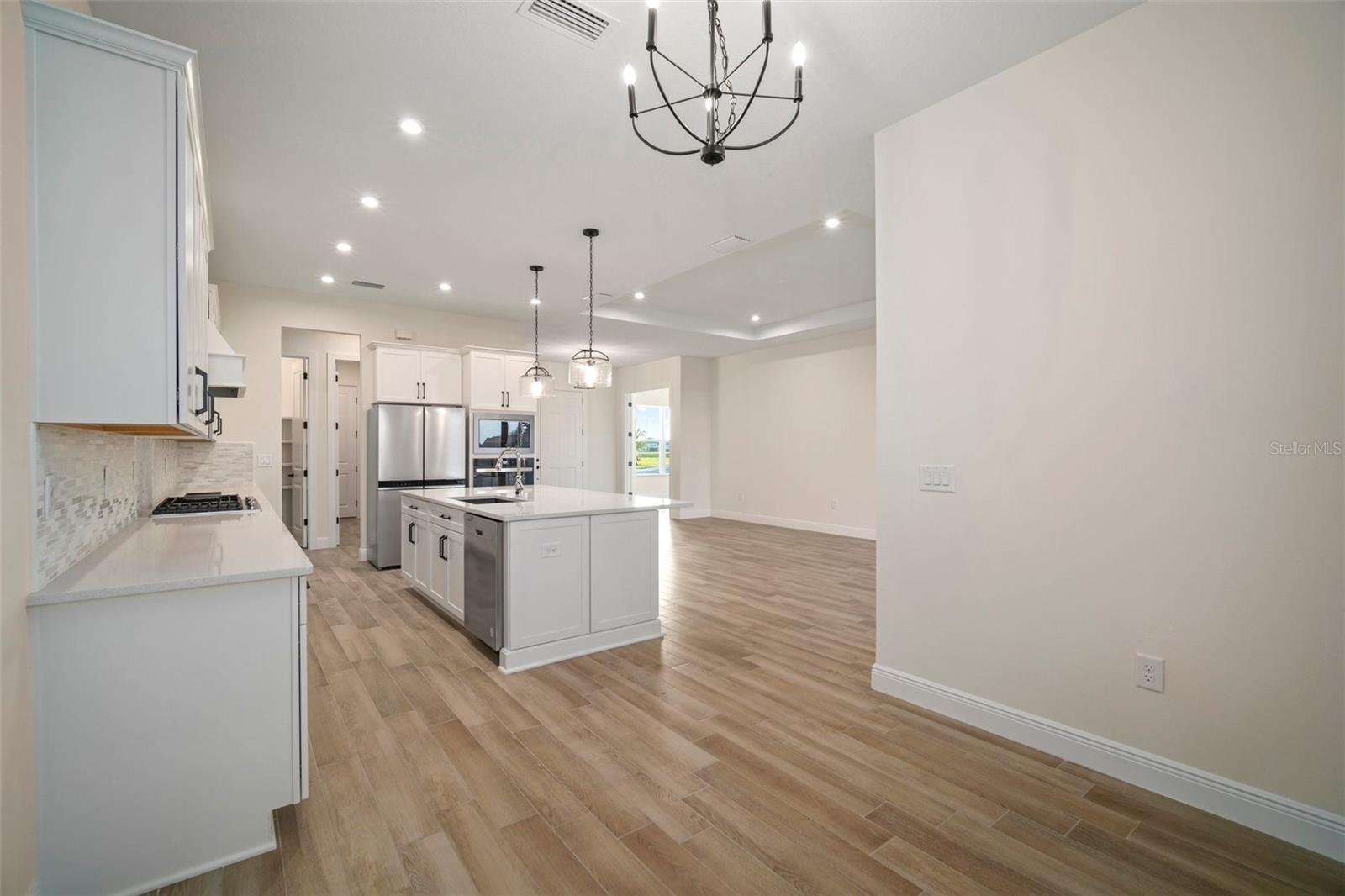 8528 BEECHLAKE CT, SARASOTA, FL, 34240