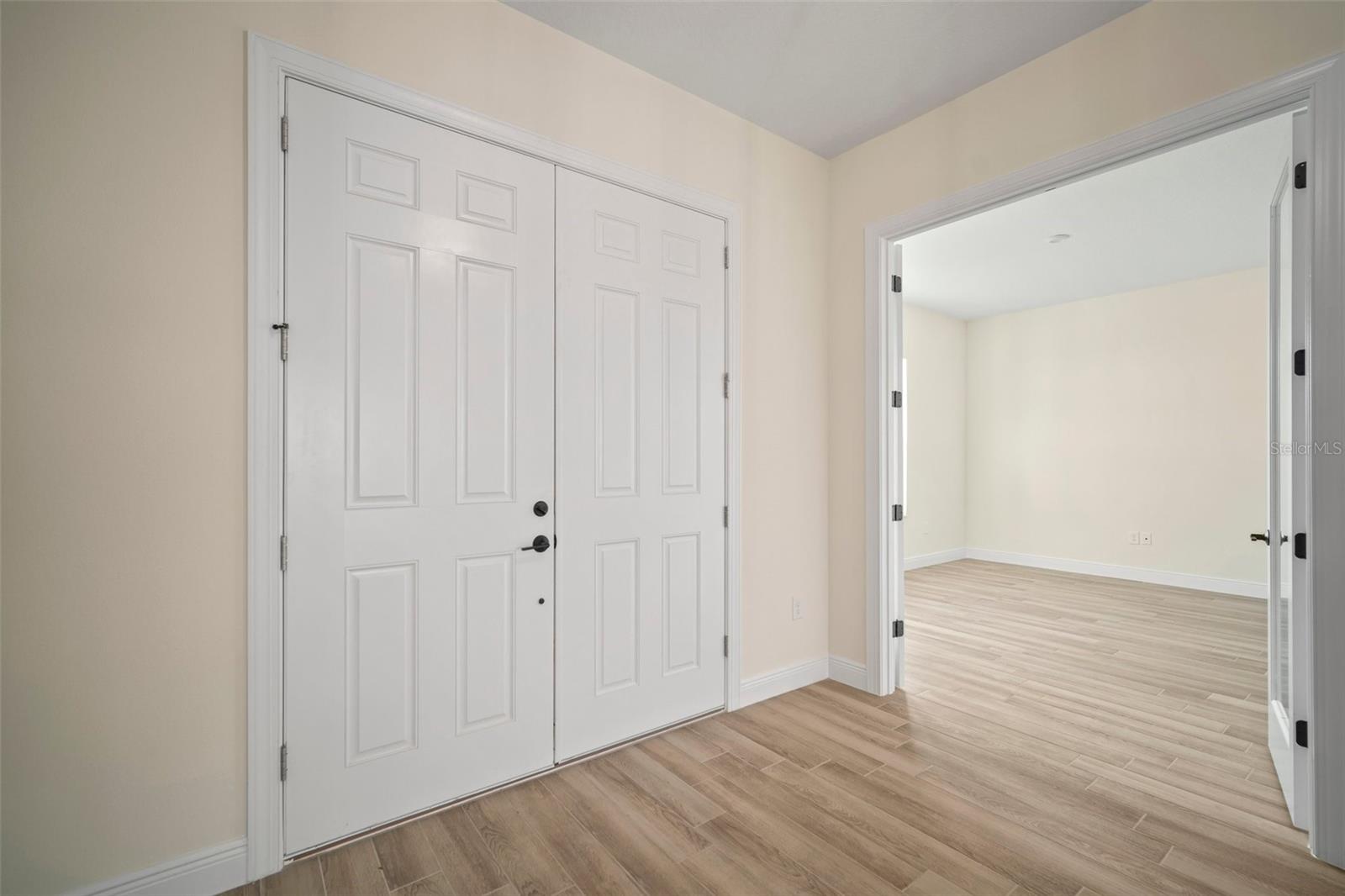 8528 BEECHLAKE CT, SARASOTA, FL, 34240