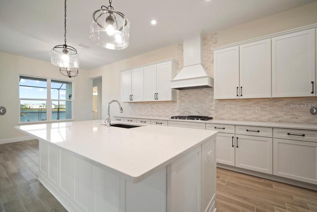 8528 BEECHLAKE CT, SARASOTA, FL, 34240