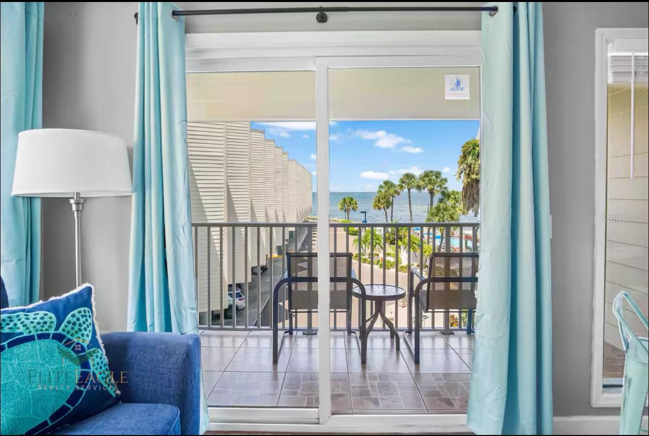 2506 N ROCKY POINT DR #355, TAMPA, FL, 33607
