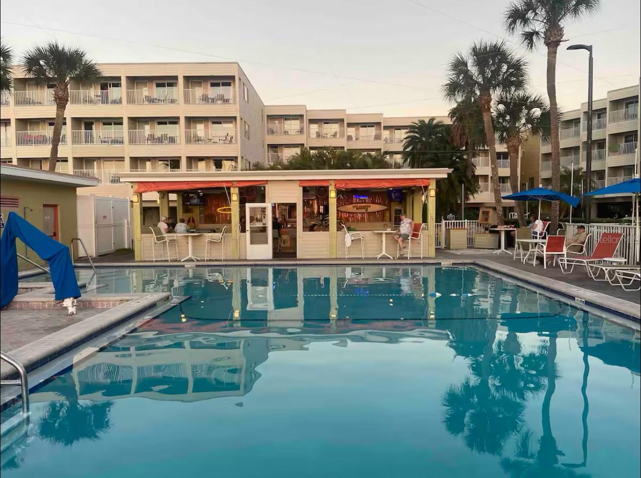 2506 N ROCKY POINT DR #355, TAMPA, FL, 33607