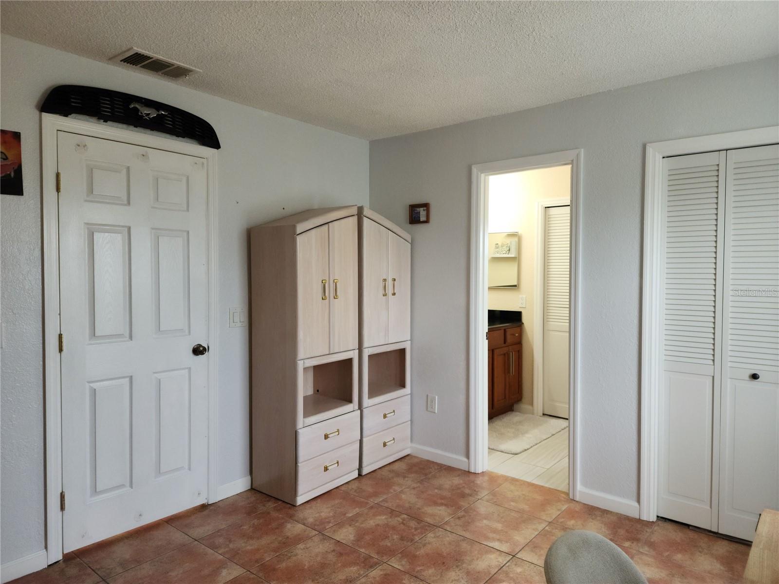 13100 S MCCALL RD #110, PORT CHARLOTTE, FL, 33981