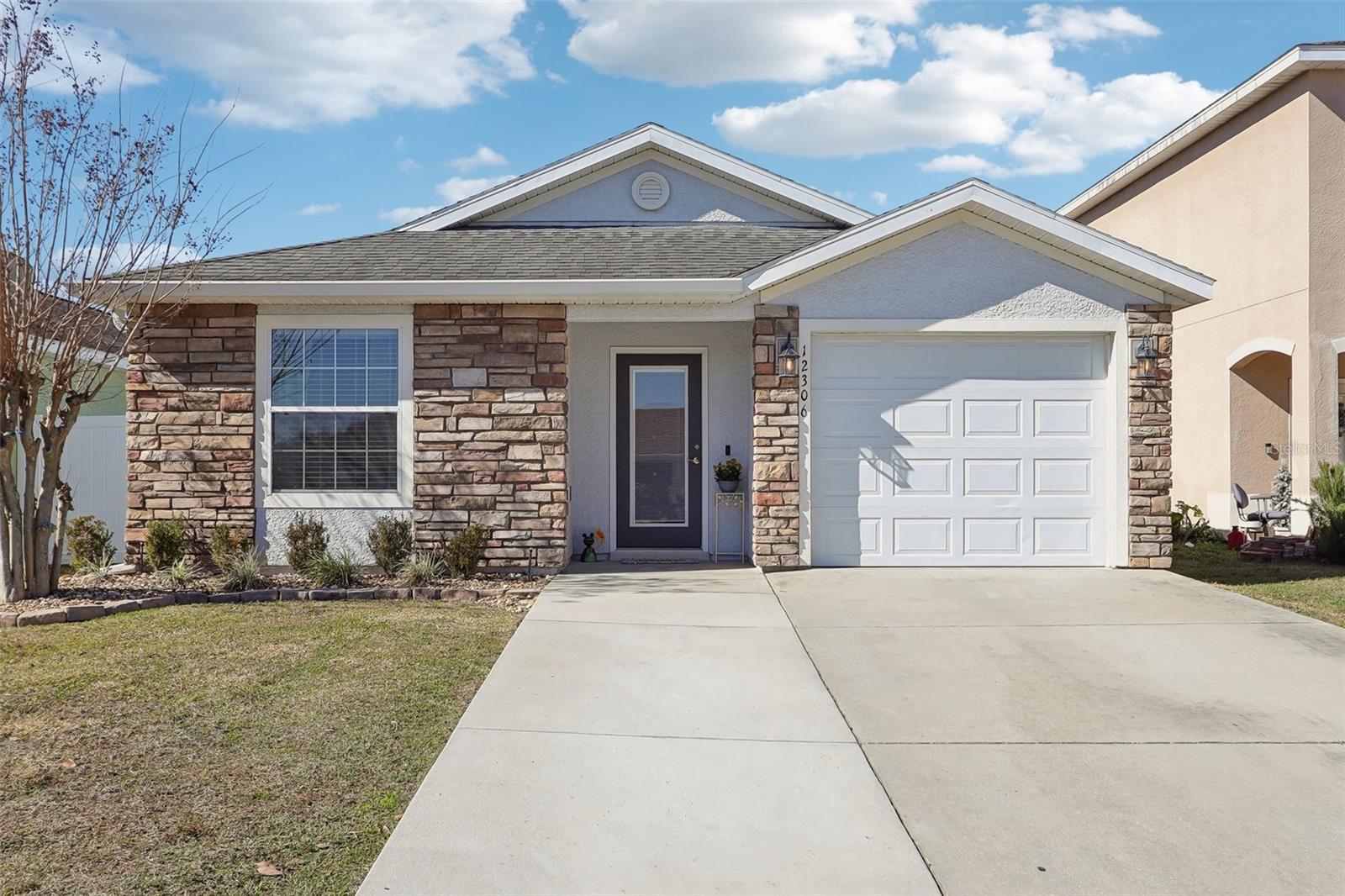 12306 NE 48TH WAY, OXFORD, FL, 34484