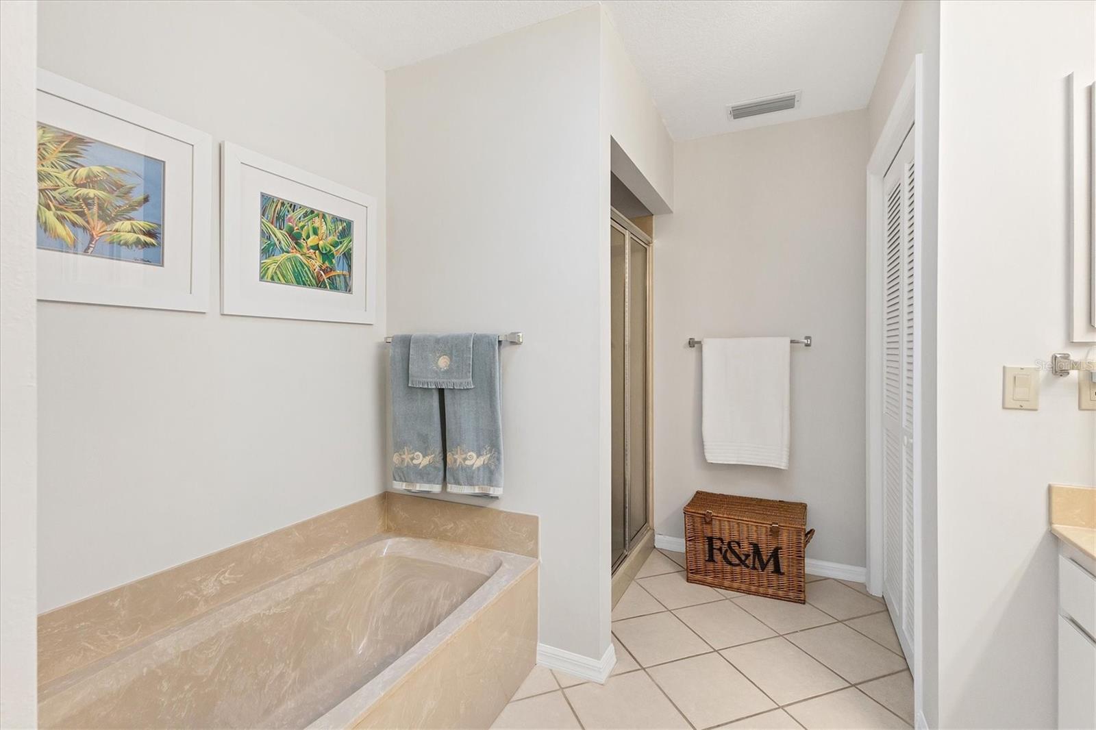 10 WINDWARD CT, PLACIDA, FL, 33946