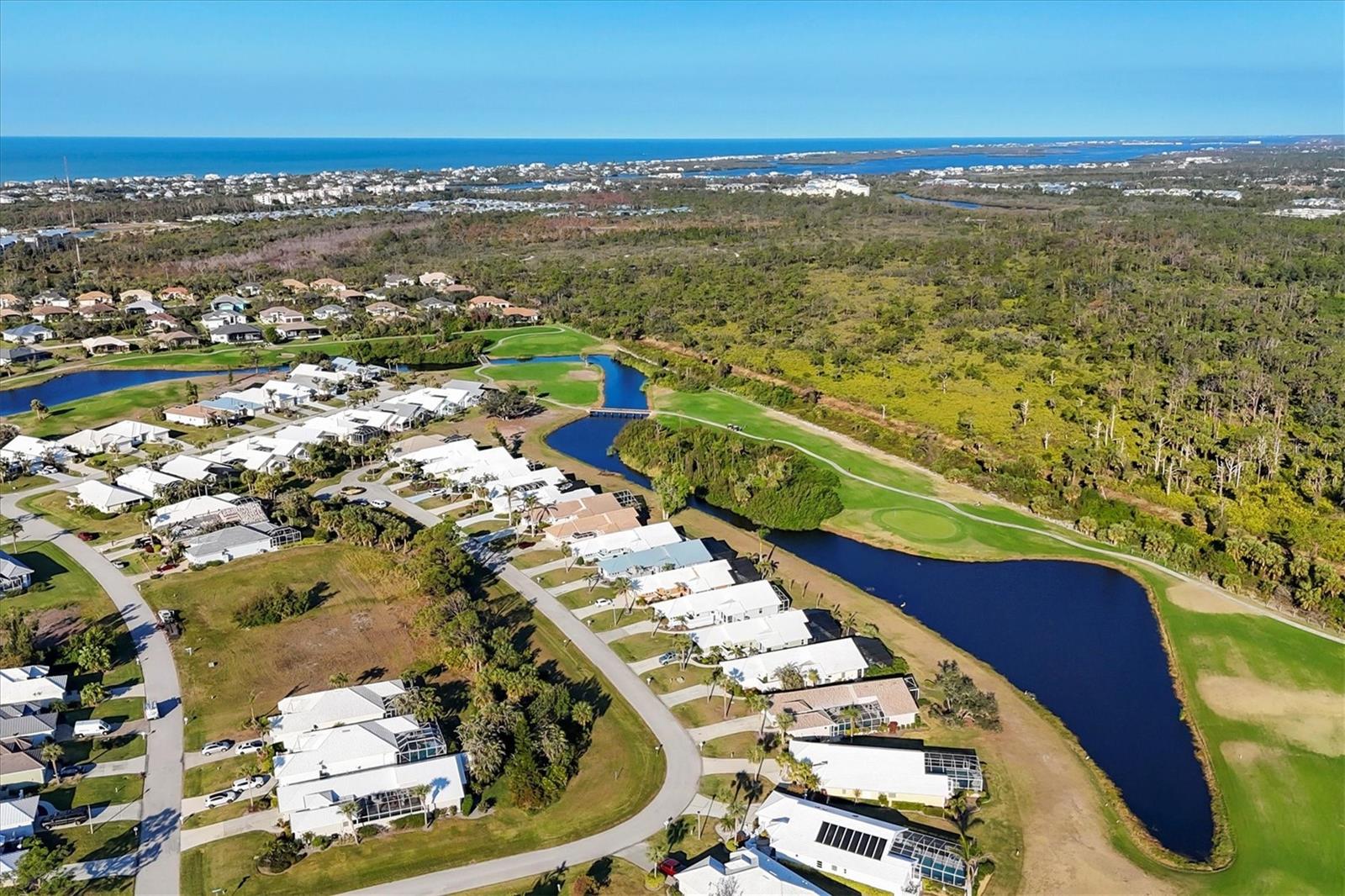 10 WINDWARD CT, PLACIDA, FL, 33946