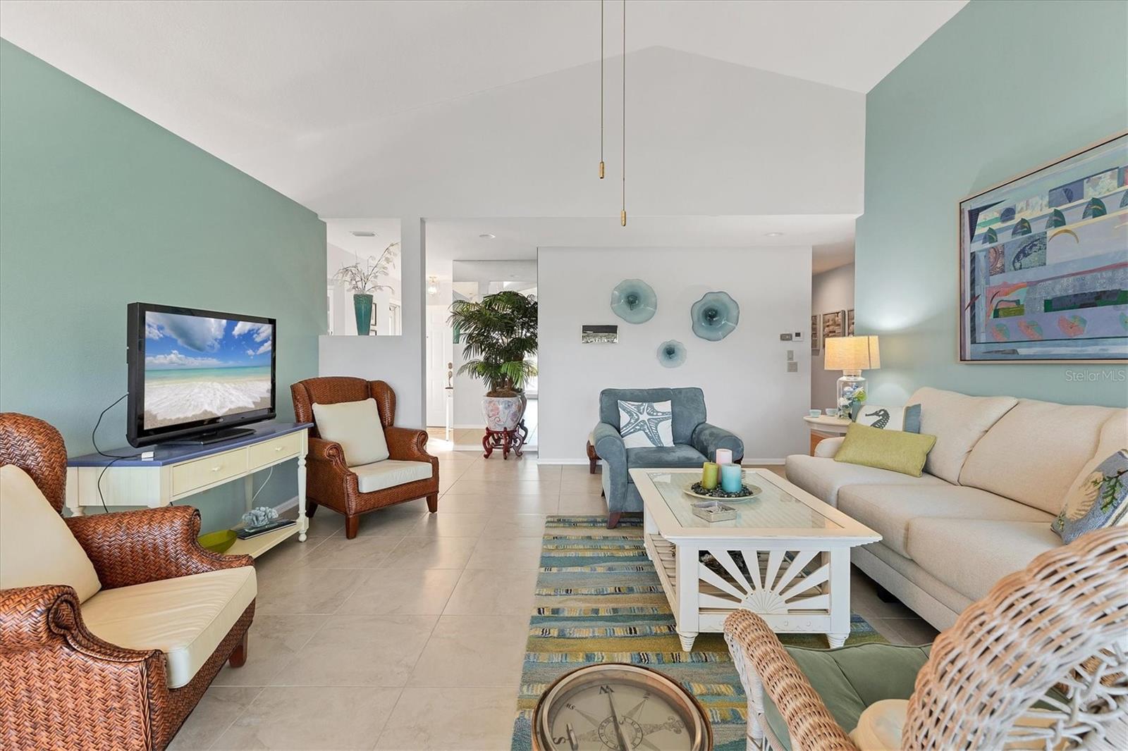 10 WINDWARD CT, PLACIDA, FL, 33946