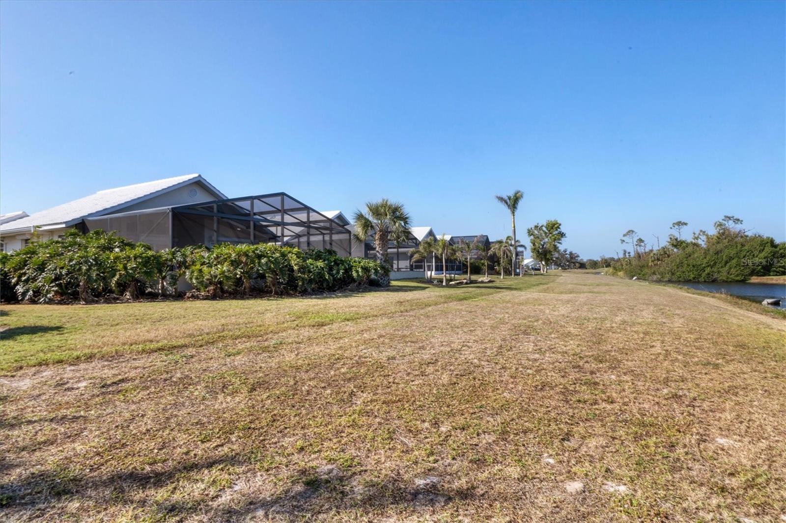 10 WINDWARD CT, PLACIDA, FL, 33946