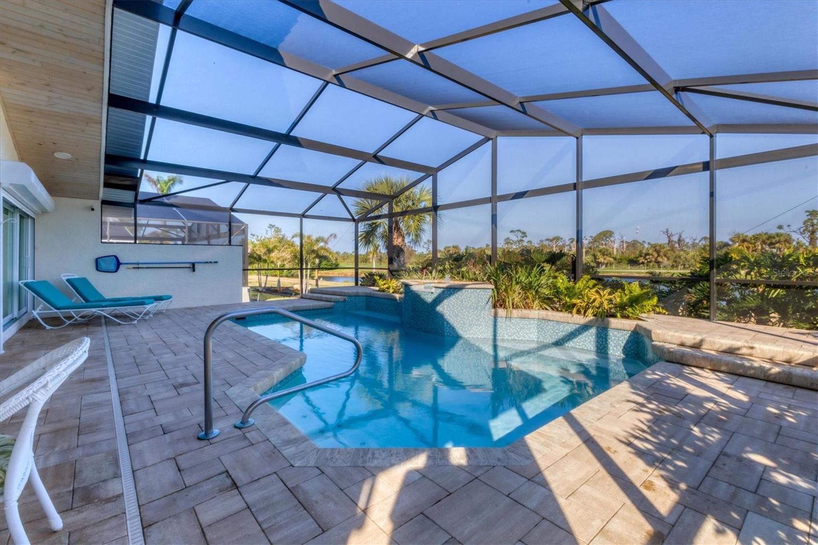 10 WINDWARD CT, PLACIDA, FL, 33946