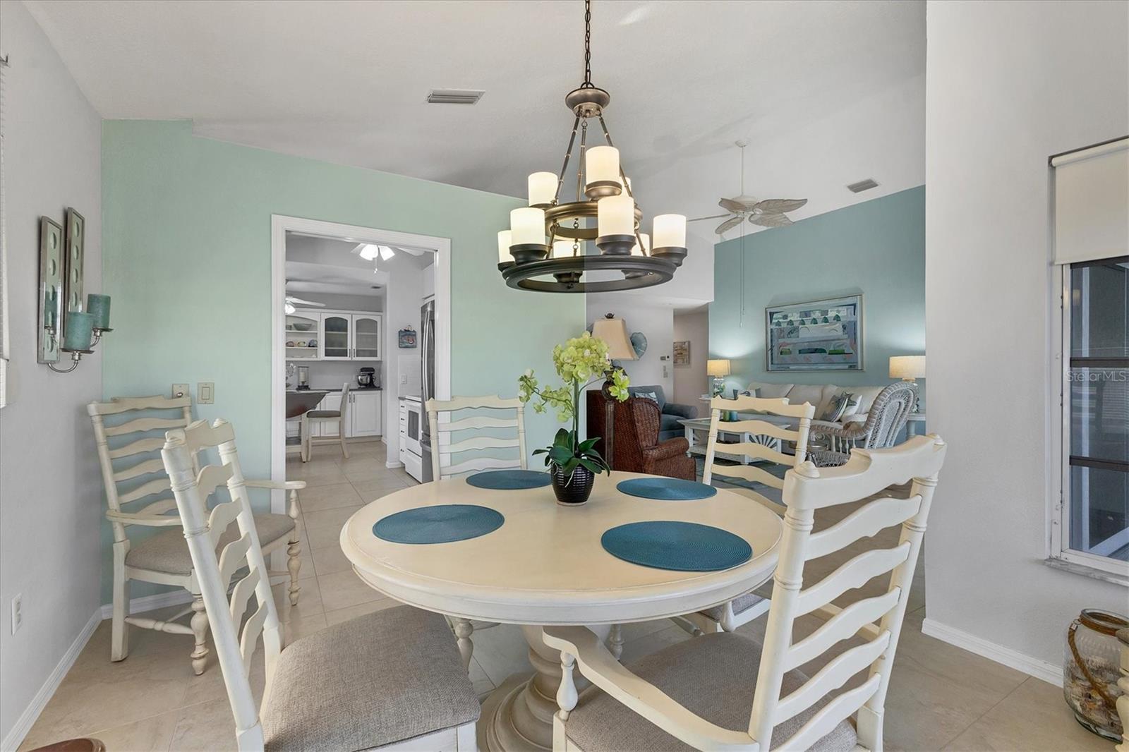 10 WINDWARD CT, PLACIDA, FL, 33946
