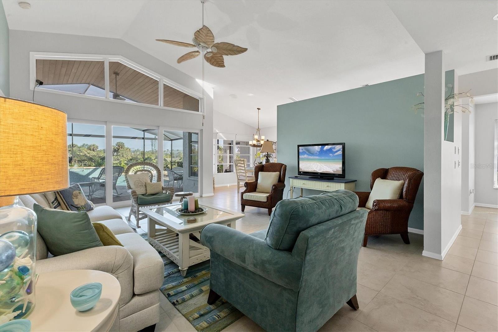 10 WINDWARD CT, PLACIDA, FL, 33946
