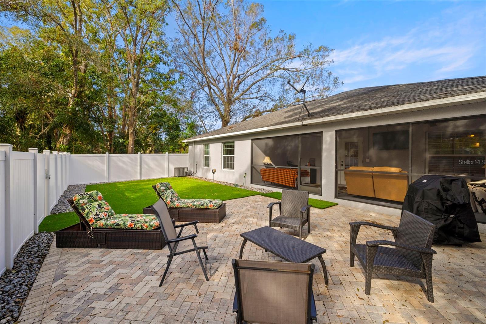 808 W HOLLYWOOD ST, TAMPA, FL, 33604