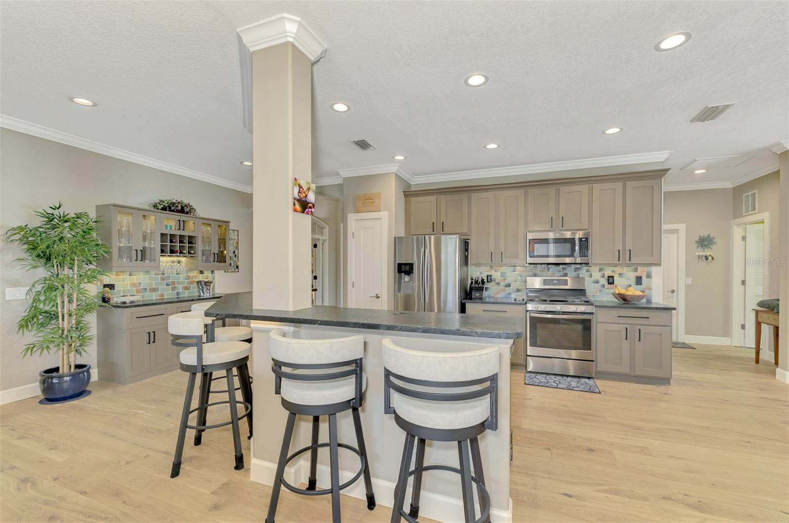 1020 CREEK NINE DR, NORTH PORT, FL, 34291