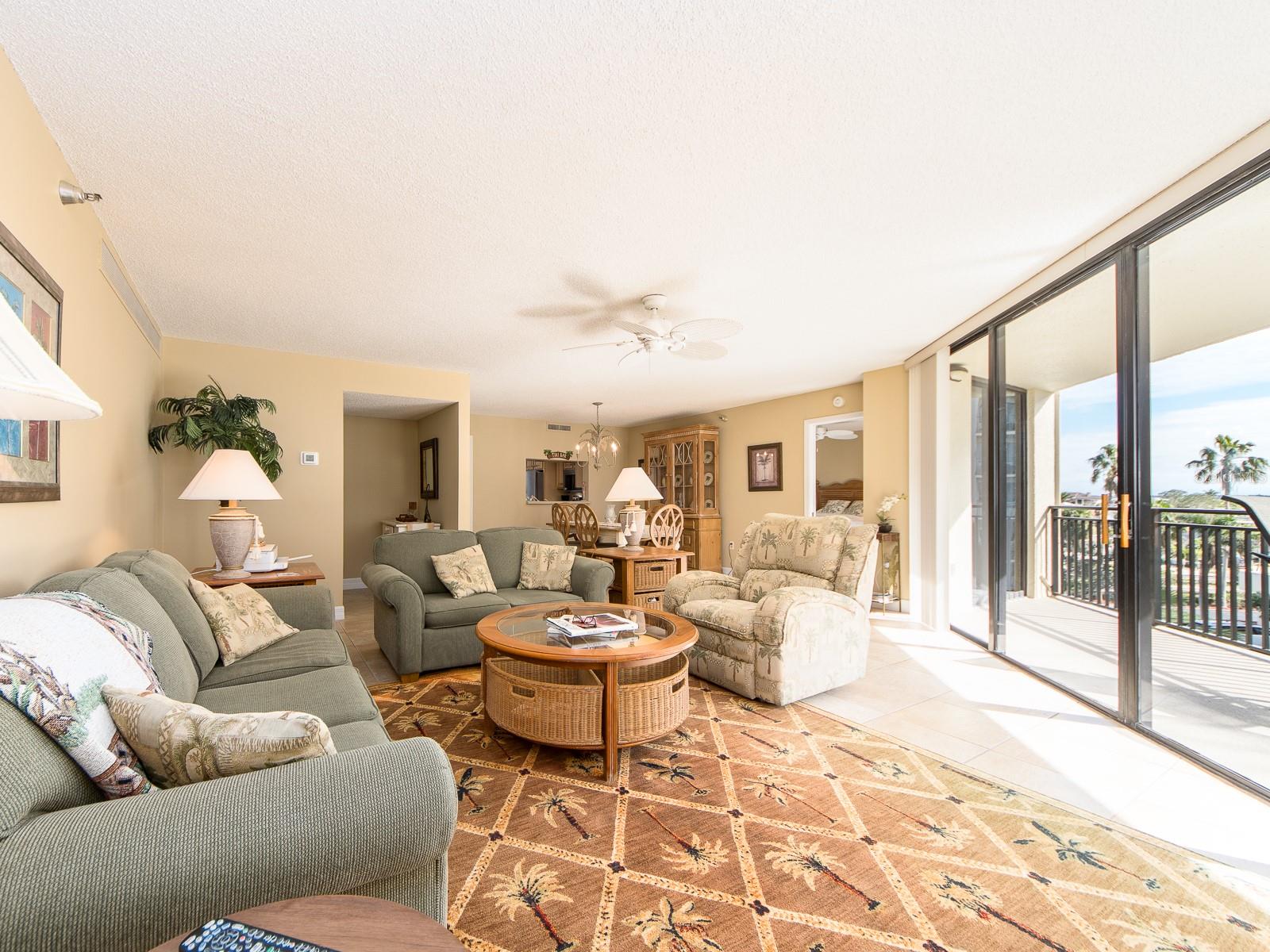 690 ISLAND WAY #410, CLEARWATER BEACH, FL, 33767
