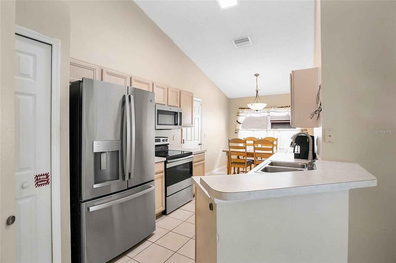 120 CASTERTON CIR, DAVENPORT, FL, 33897