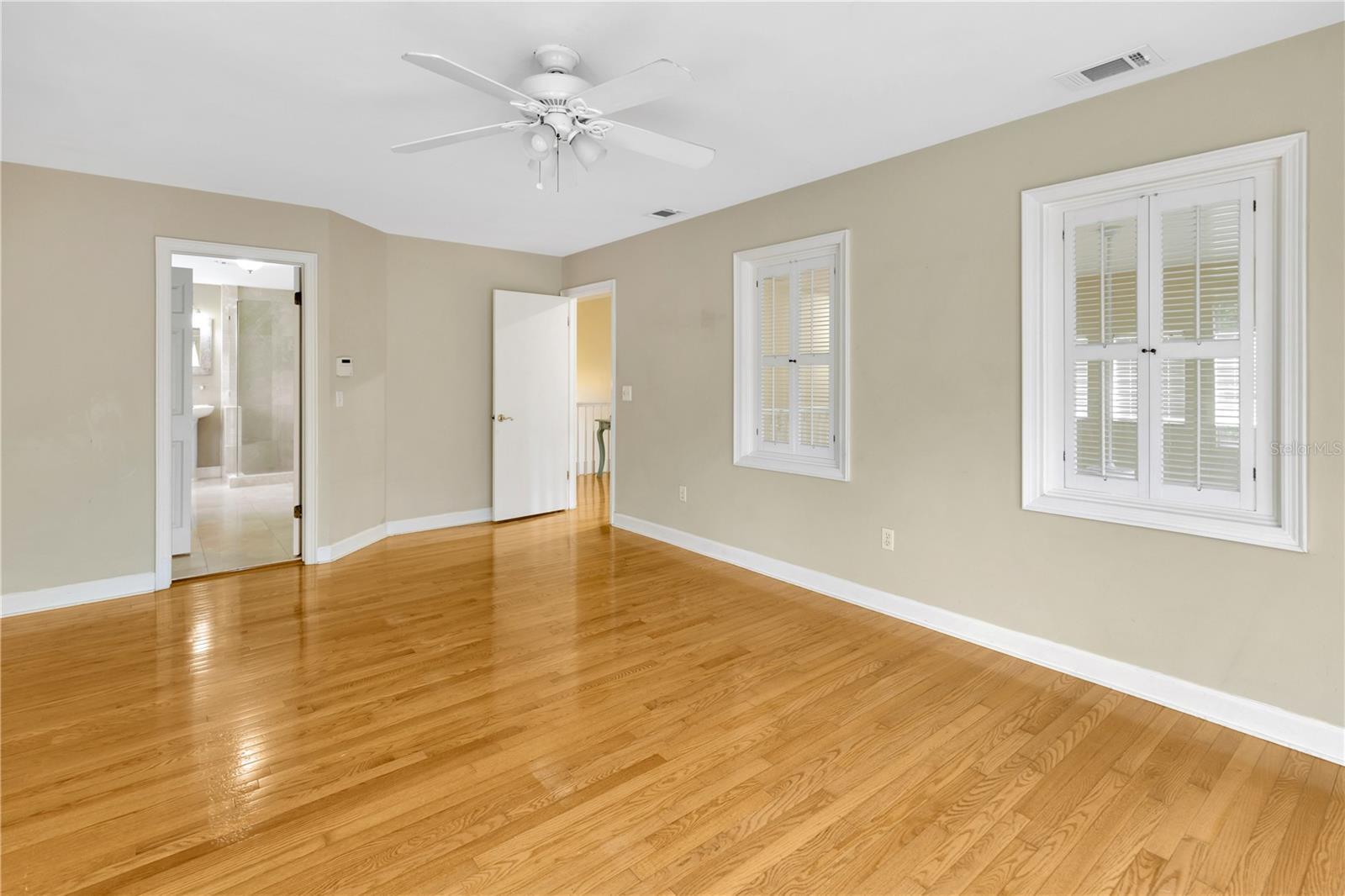 4845 W SUNSET BLVD, TAMPA, FL, 33629
