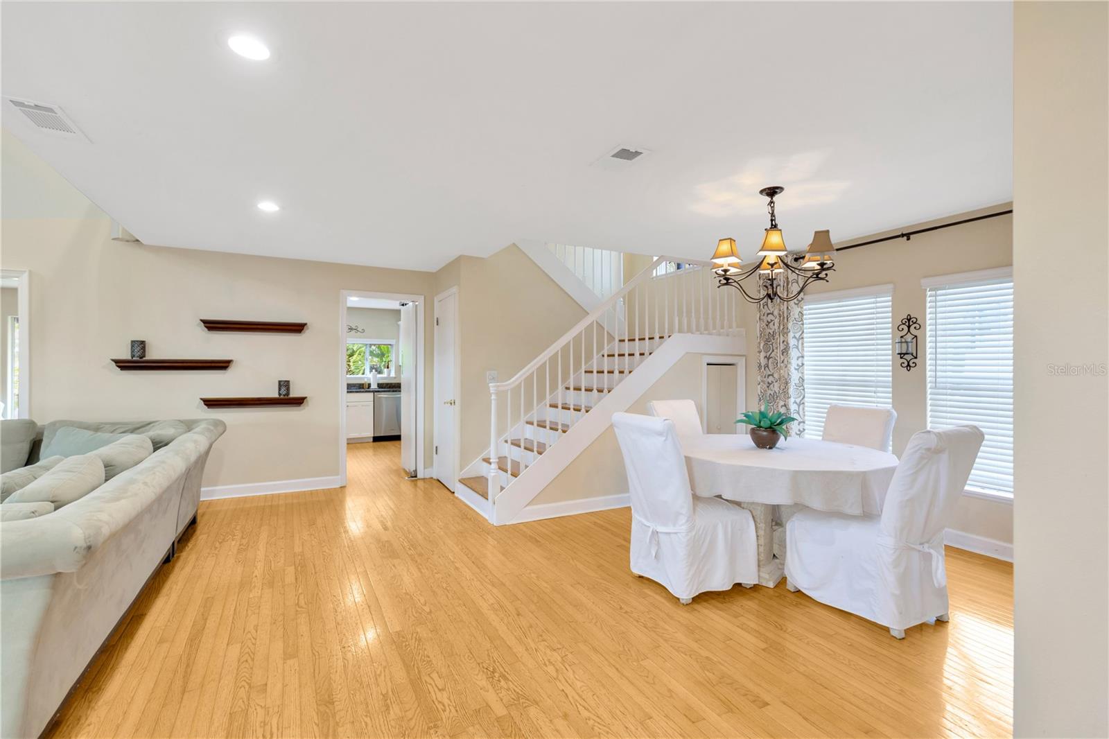 4845 W SUNSET BLVD, TAMPA, FL, 33629