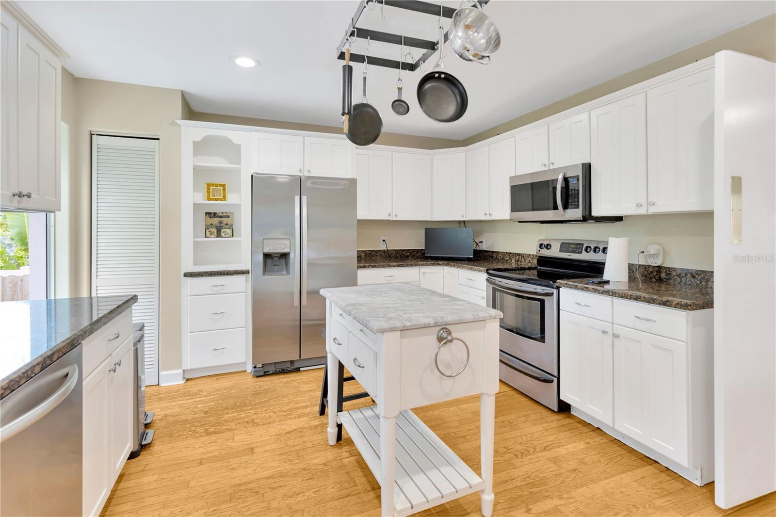 4845 W SUNSET BLVD, TAMPA, FL, 33629