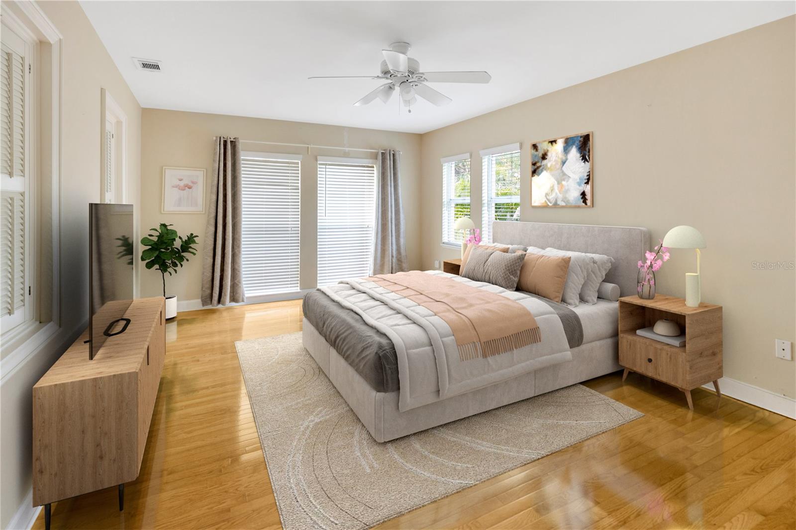 4845 W SUNSET BLVD, TAMPA, FL, 33629