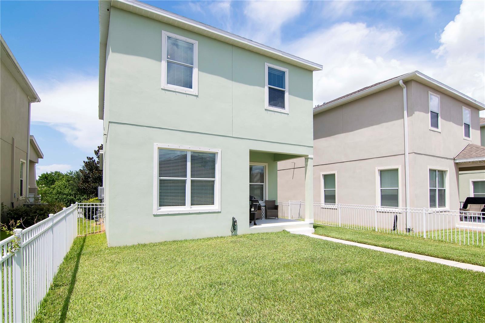 11125 WINTHROP LAKE DR, RIVERVIEW, FL, 33578