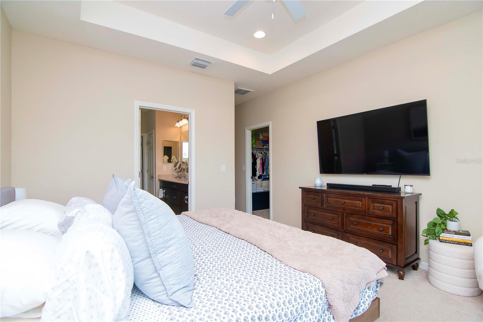 11125 WINTHROP LAKE DR, RIVERVIEW, FL, 33578