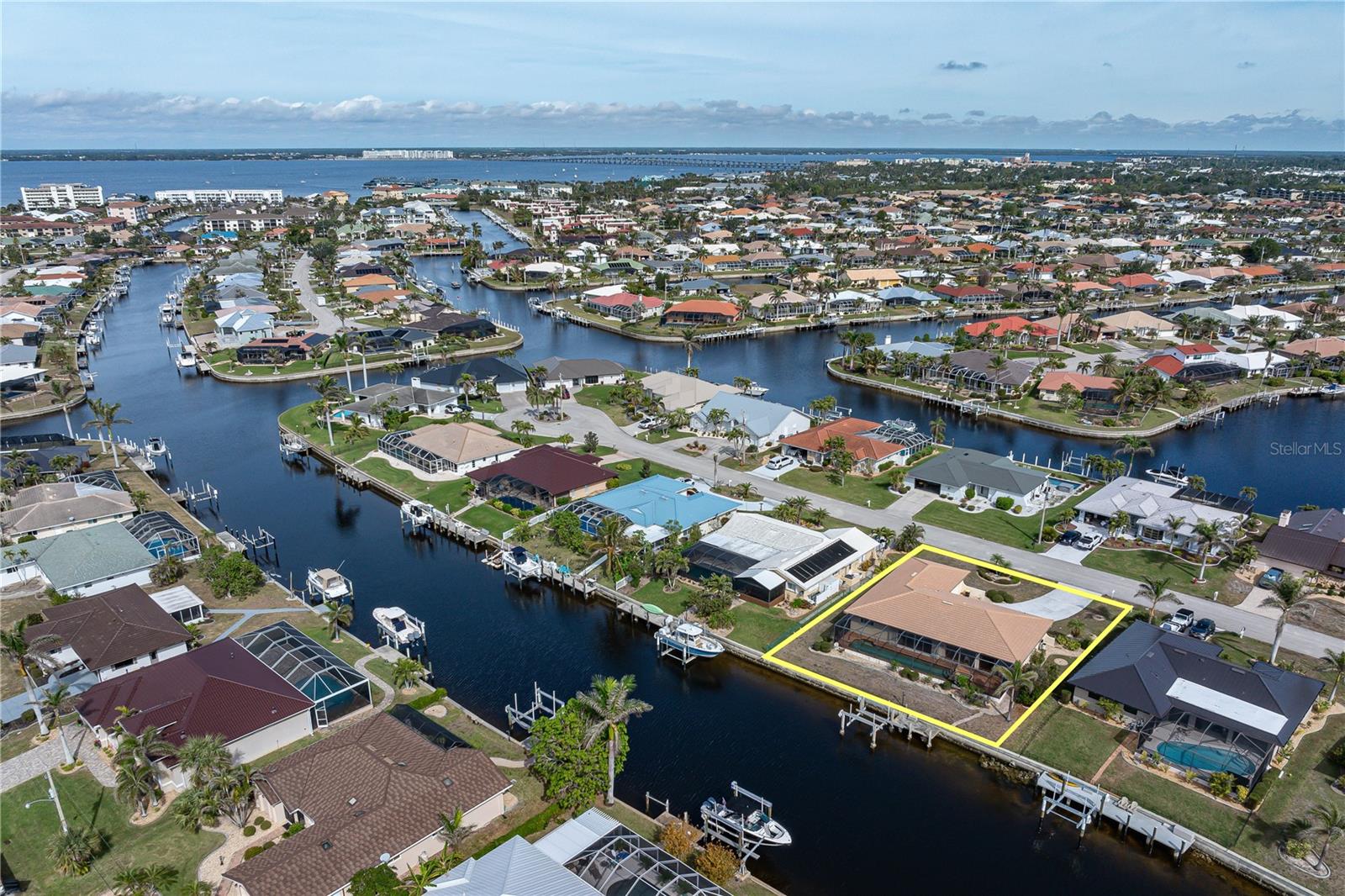 625 VIA TUNIS, PUNTA GORDA, FL, 33950