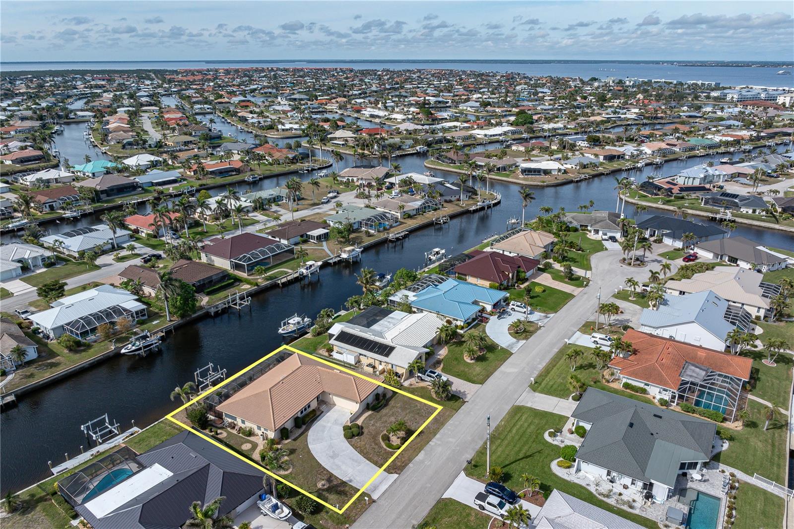 625 VIA TUNIS, PUNTA GORDA, FL, 33950