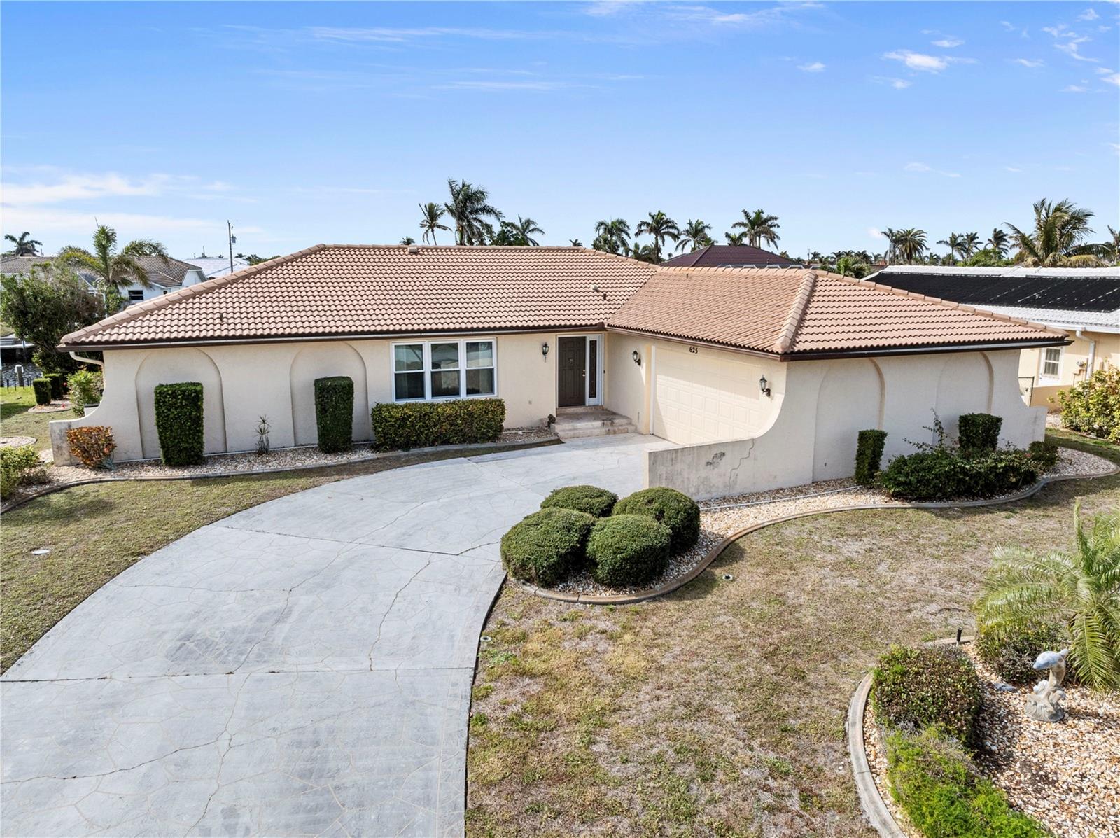 625 VIA TUNIS, PUNTA GORDA, FL, 33950