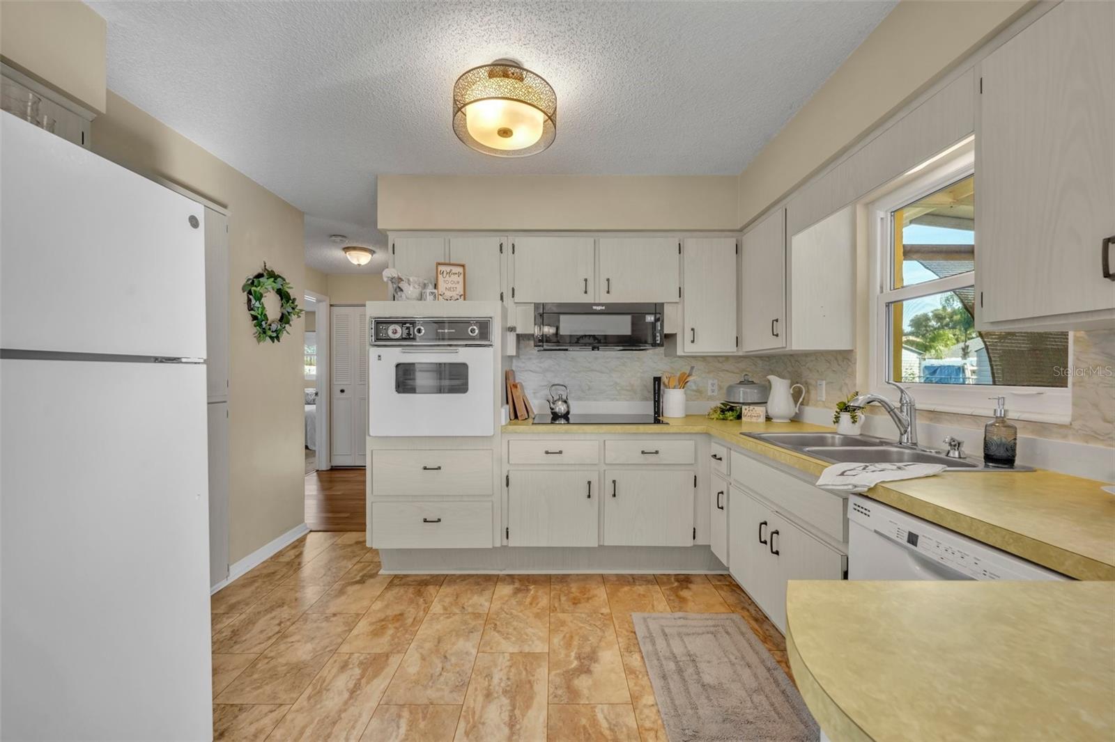 720 E IRIS DR, ORANGE CITY, FL, 32763