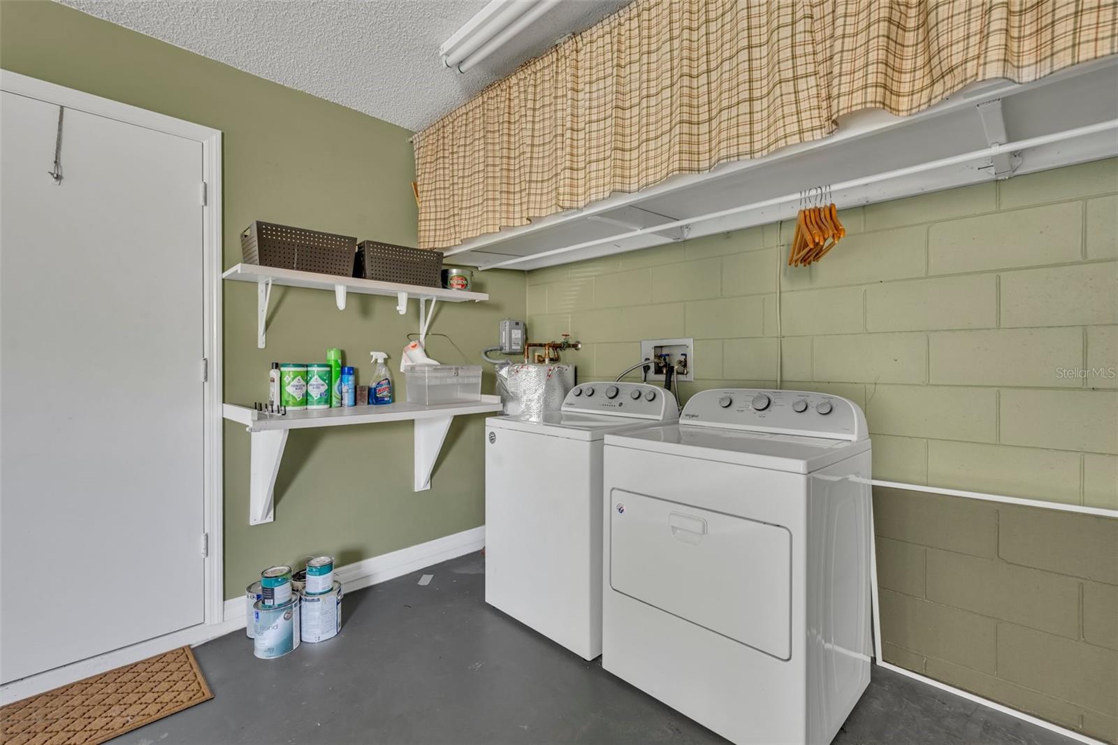 720 E IRIS DR, ORANGE CITY, FL, 32763