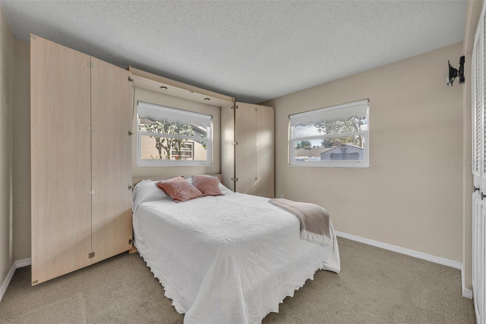 720 E IRIS DR, ORANGE CITY, FL, 32763