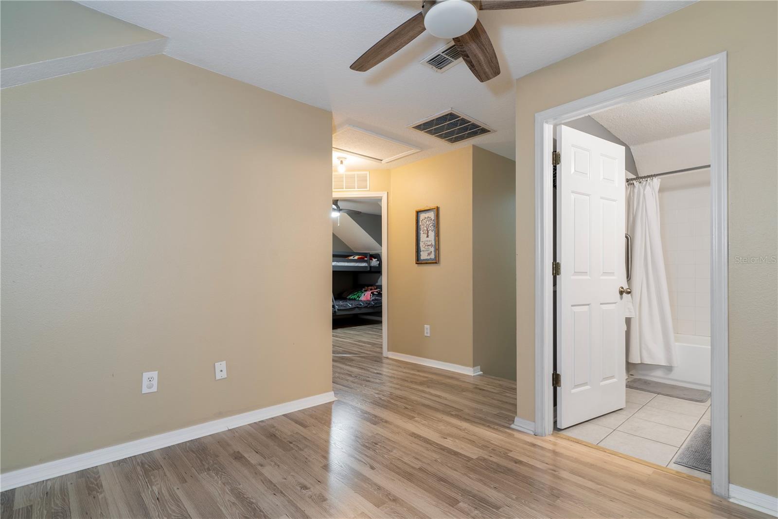 17436 LAWN ORCHID LOOP, LAND O LAKES, FL, 34638