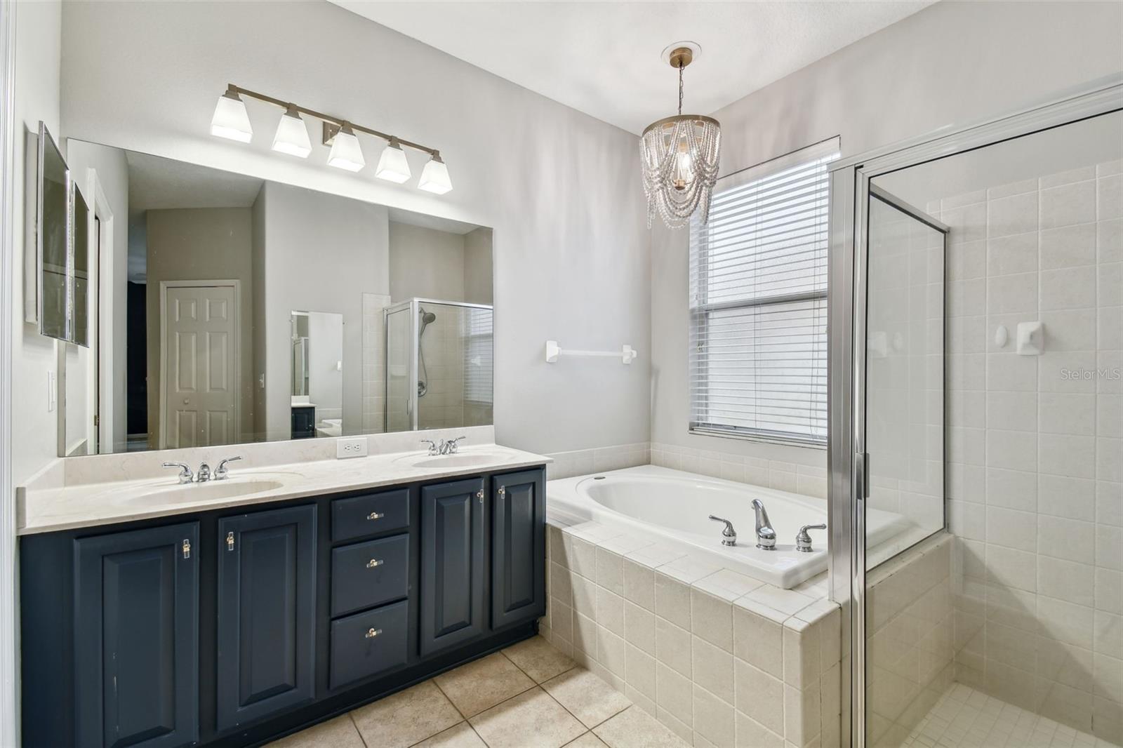 8106 KENDELWICK CT, TAMPA, FL, 33647