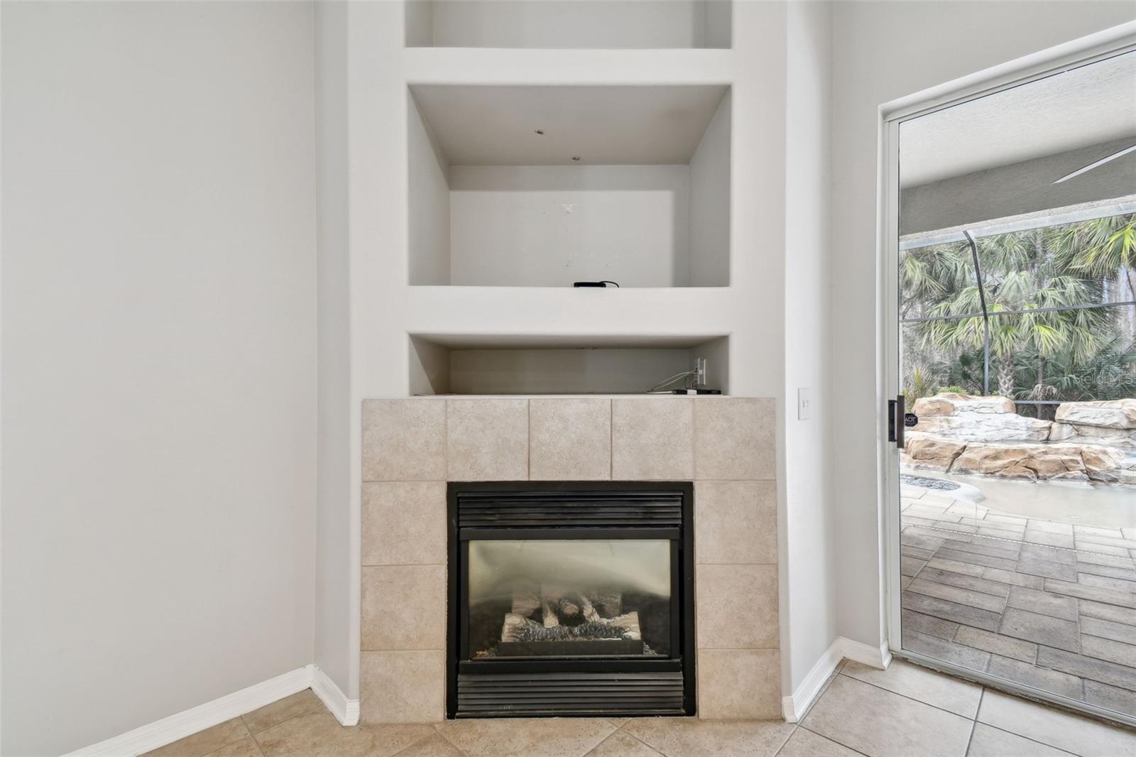 8106 KENDELWICK CT, TAMPA, FL, 33647