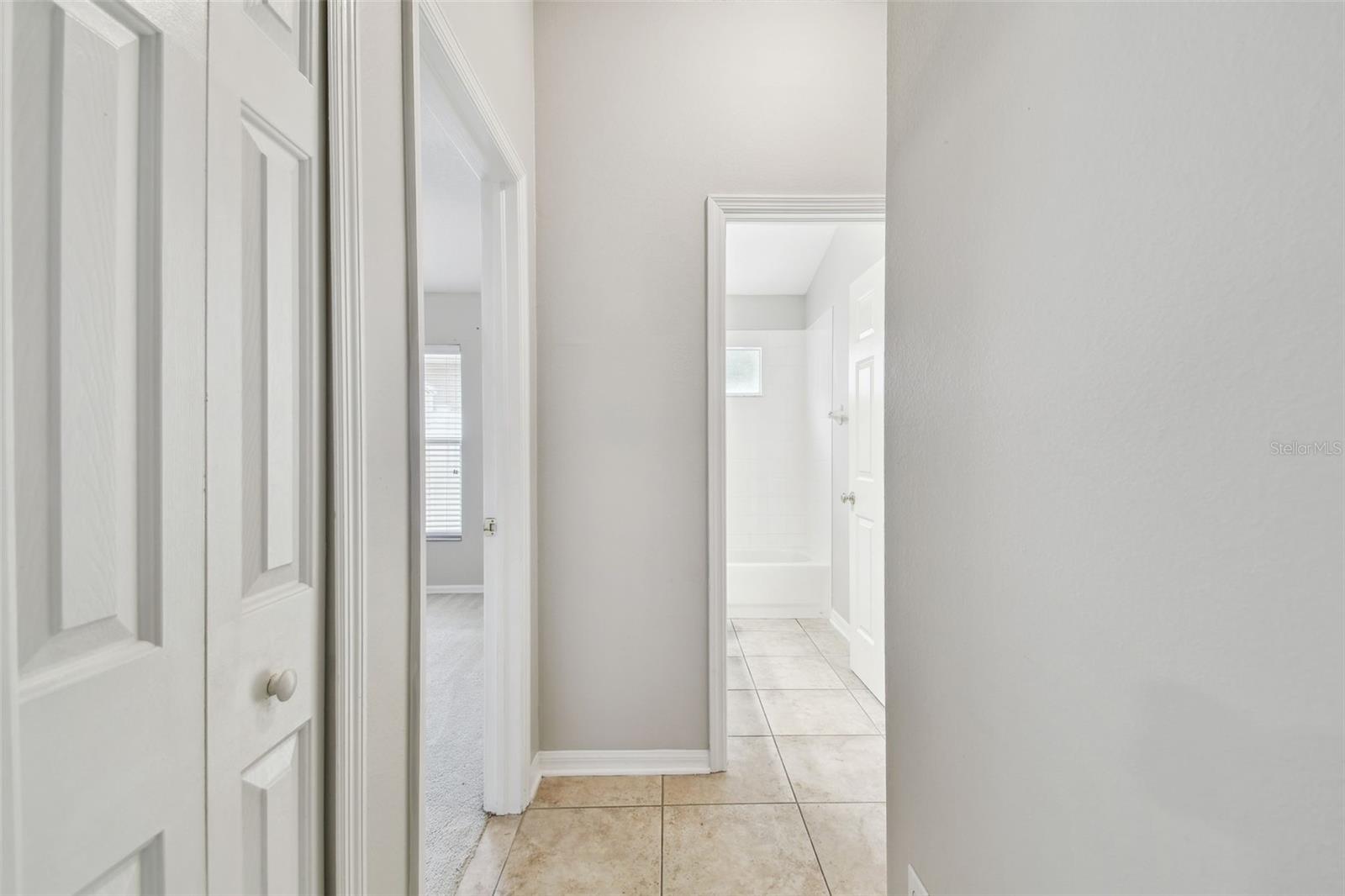 8106 KENDELWICK CT, TAMPA, FL, 33647