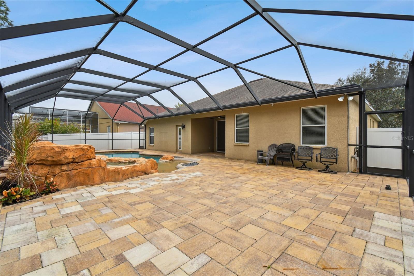 8106 KENDELWICK CT, TAMPA, FL, 33647