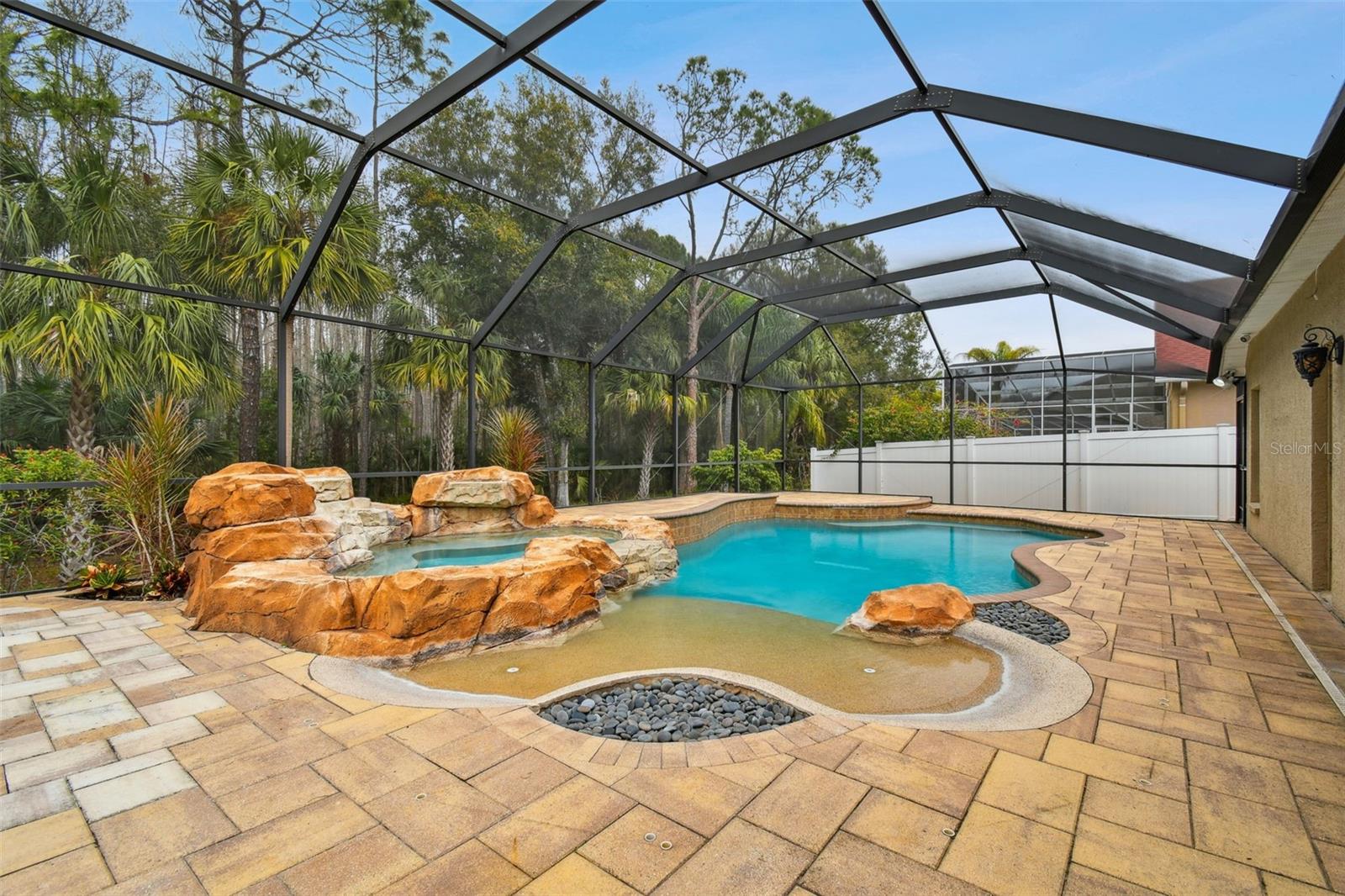8106 KENDELWICK CT, TAMPA, FL, 33647