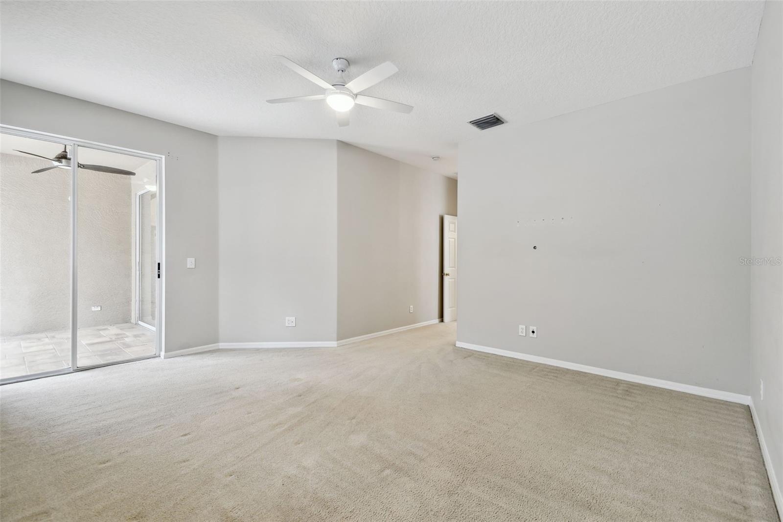 8106 KENDELWICK CT, TAMPA, FL, 33647