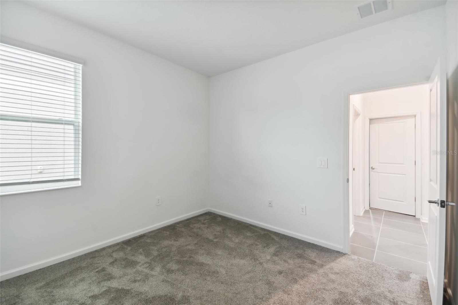 1122 JAMES PAUL RD, DAVENPORT, FL, 33837