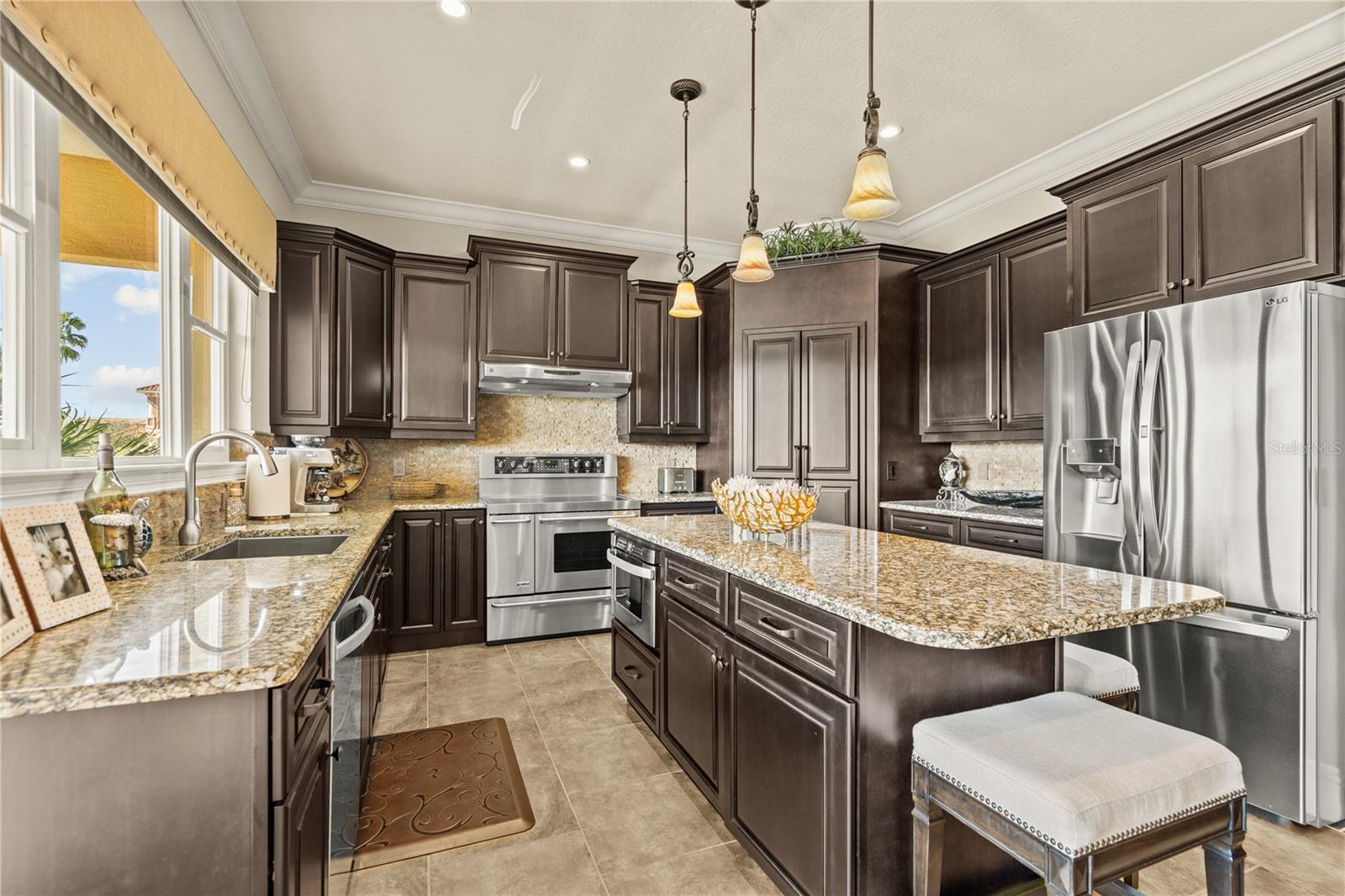 330 HARBOR VILLAGE PT N, PALM COAST, FL, 32137