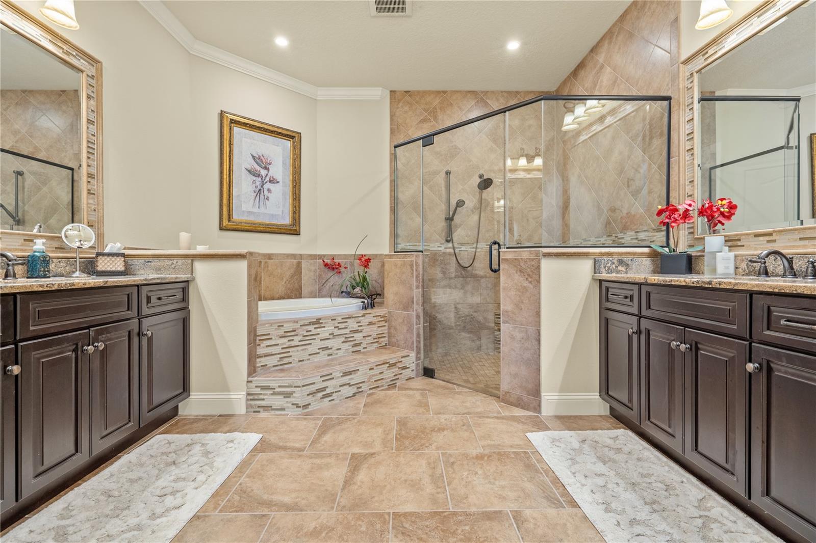330 HARBOR VILLAGE PT N, PALM COAST, FL, 32137