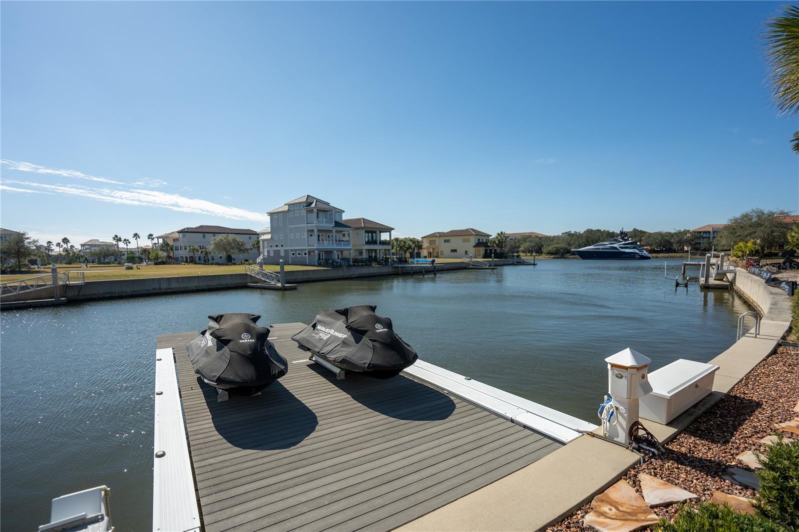 330 HARBOR VILLAGE PT N, PALM COAST, FL, 32137